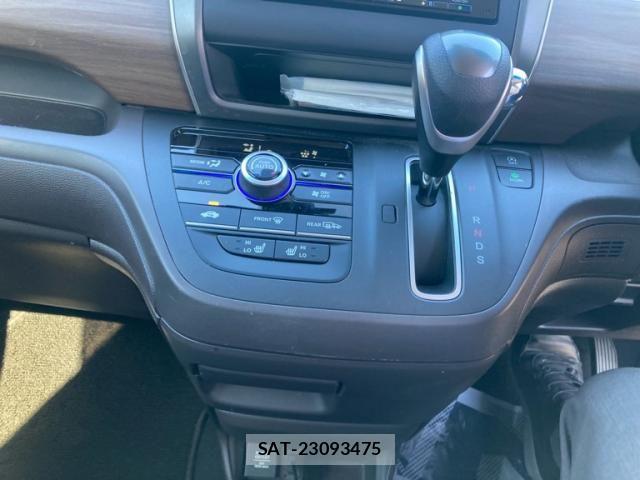 Honda FREED 2022-05 7218875-14