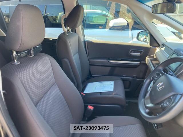 Honda FREED 2022-05 7218875-5