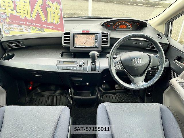 Honda FREED 2009-11 7218837-1