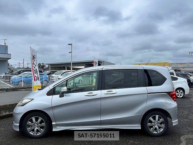 Honda FREED 2009-11 7218837-4