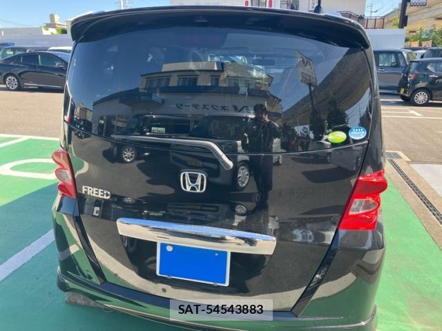 Honda FREED 2010-10 7218839-1