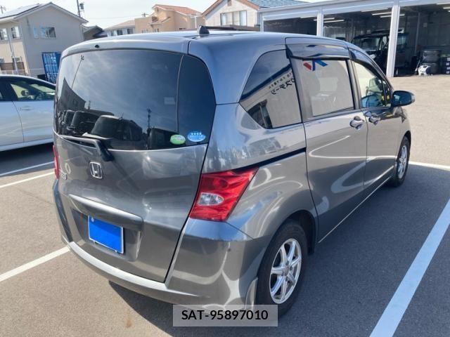 Honda FREED 2011-04 7218838-1