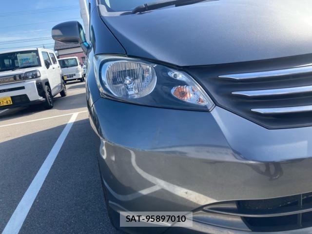 Honda FREED 2011-04 7218838-2