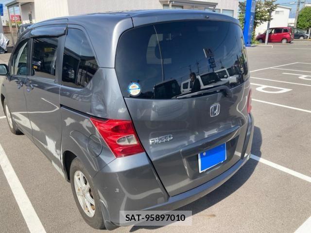 Honda FREED 2011-04 7218838-4