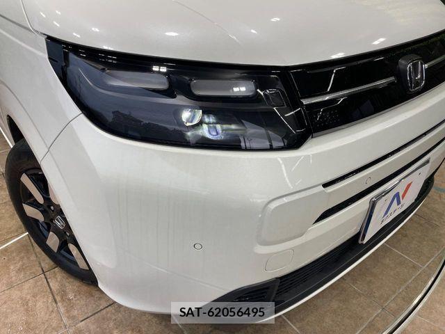 Honda FREED 2025-04 7218882-12