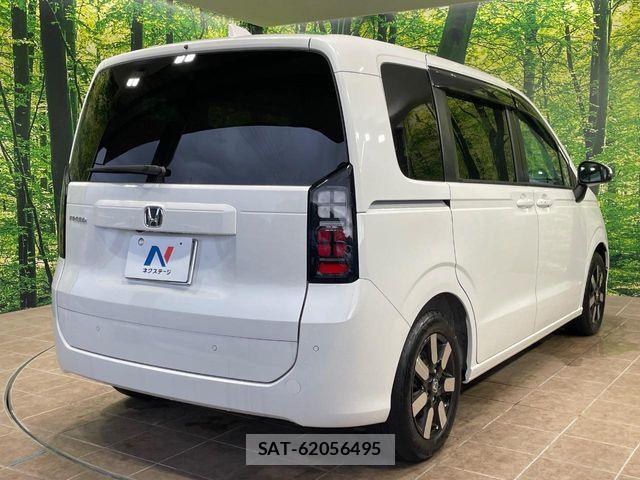 Honda FREED 2025-04 7218882-17