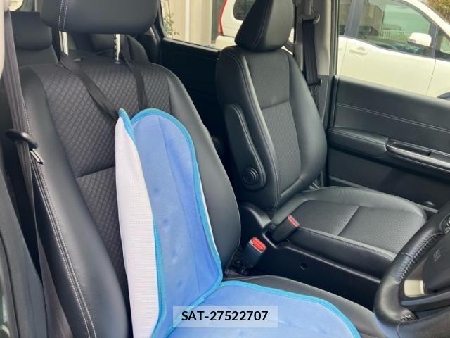 Honda FREED 2022-02 7218876-9