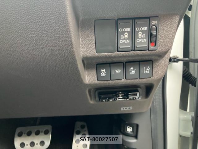 Honda FREED 2018-02 7218868-16