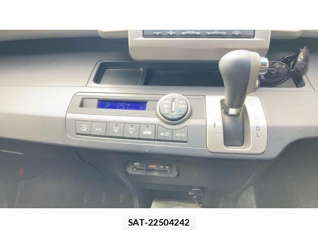 Honda FREED 2015-06 7218859-11