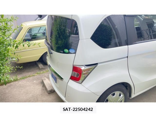 Honda FREED 2015-06 7218859-3