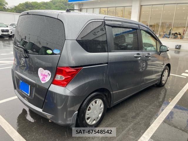 Honda FREED 2009-09 7218833-2