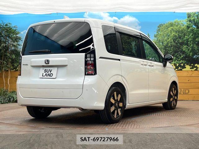 Honda FREED 2024-10 7218878-17