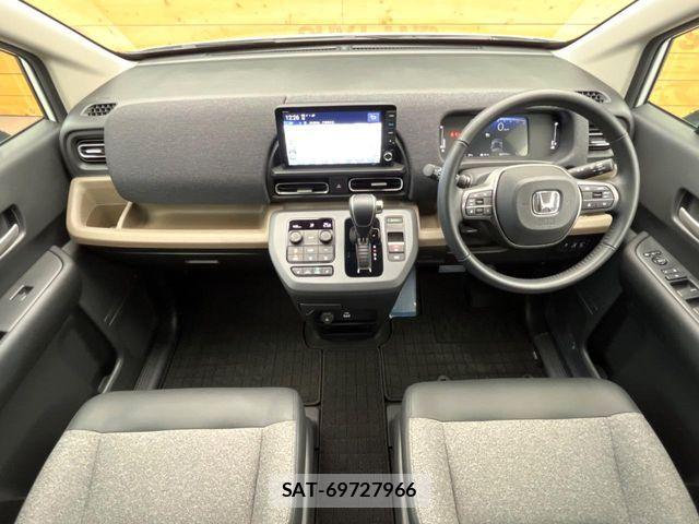 Honda FREED 2024-10 7218878-1
