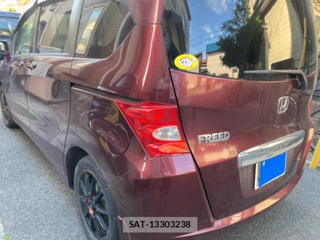 Honda FREED 2009-09 7218834-6