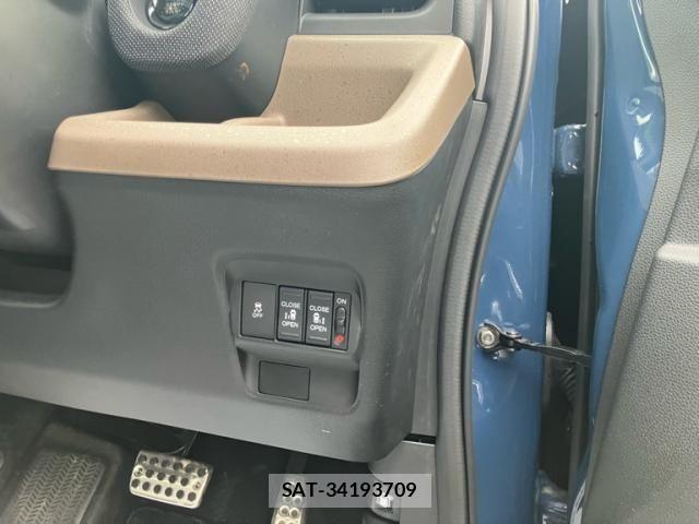 Honda FREED 2025-12 7271929-13