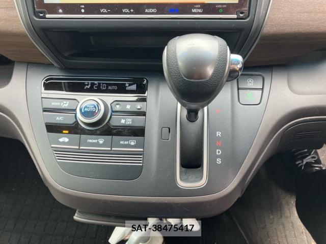 Honda FREED 2022-02 7271926-17