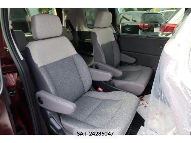 Honda FREED 2024-10 7271928-10
