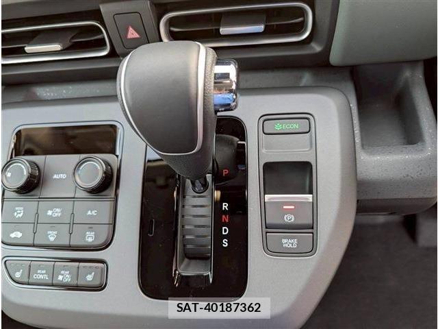 Honda FREED 2026-05 7271923-27