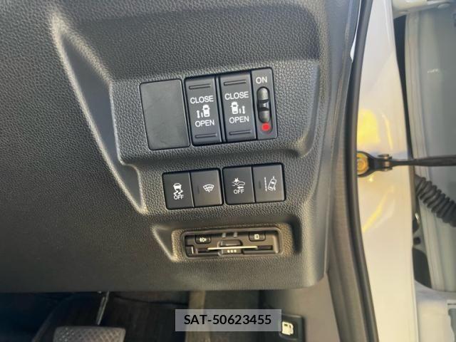 Honda FREED 2023-01 7271925-17