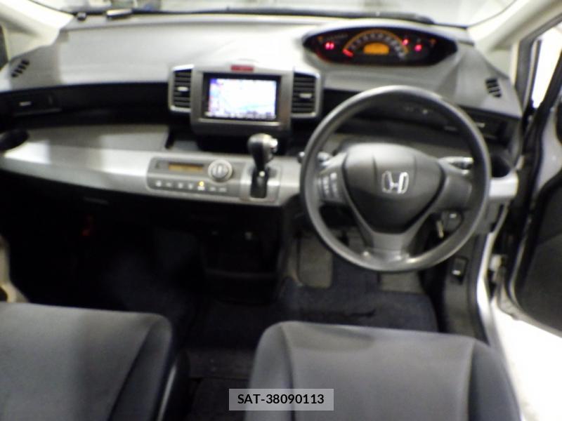 Honda FREED 2009 7098406-6