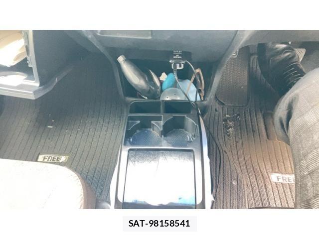 Honda FREED 2012-01 7327186-23