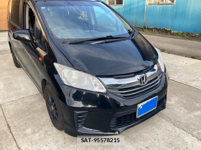 Honda FREED 2015-05 7327189-1