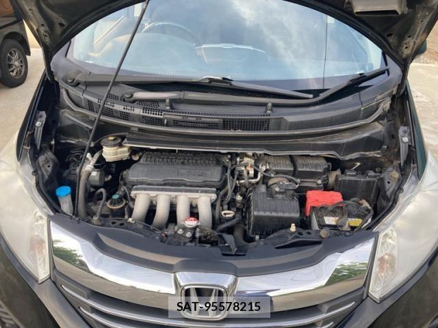 Honda FREED 2015-05 7327189-2