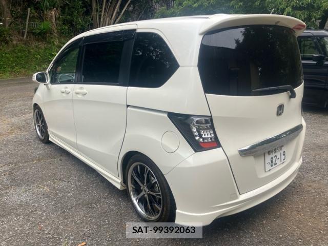 Honda FREED 2011-06 7357867-2