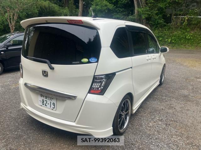 Honda FREED 2011-06 7357867-3