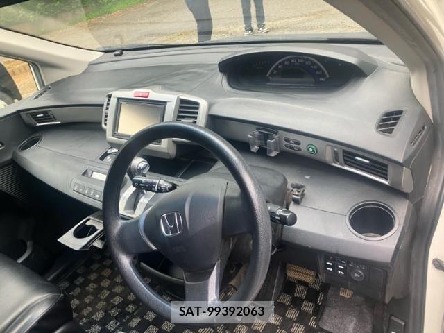 Honda FREED 2011-06 7357867-8