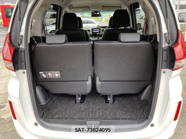 Honda FREED 2022-05 7357857-12