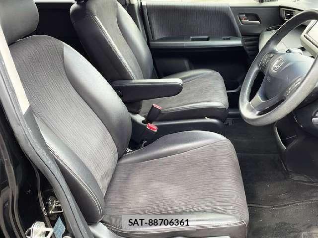 Honda FREED 2015-11 7357862-3