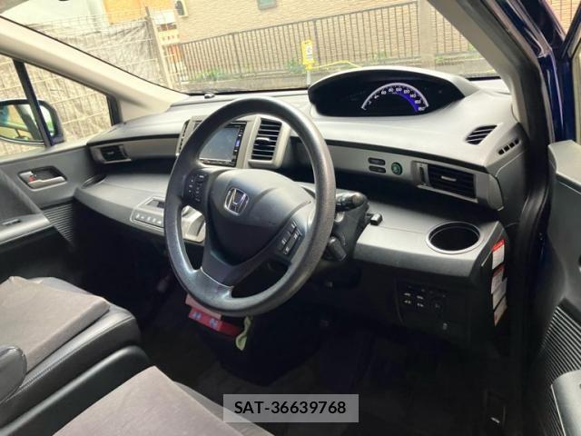 Honda FREED 2016-01 7357860-10