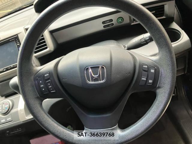 Honda FREED 2016-01 7357860-16