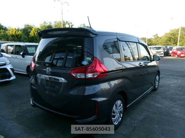 Honda FREED 2019-02 7357864-4