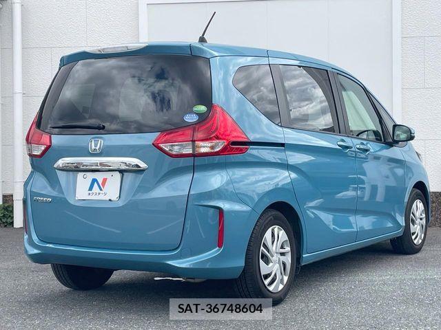 Honda FREED 2019-06 7357858-17