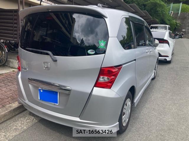 Honda FREED 2008-08 7392232-3