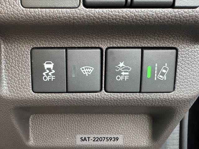 Honda FREED 2023-10 7392229-26