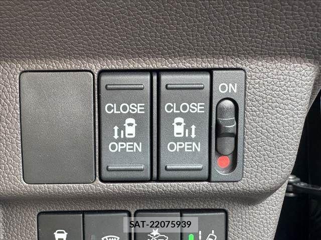 Honda FREED 2023-10 7392229-4