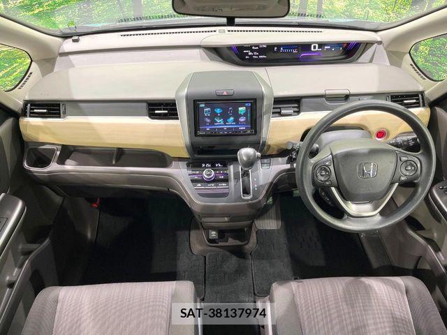Honda FREED 2017-10 7392231-1