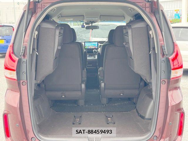 Honda FREED 2017-04 7392228-11