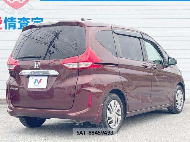 Honda FREED 2017-04 7392228-17