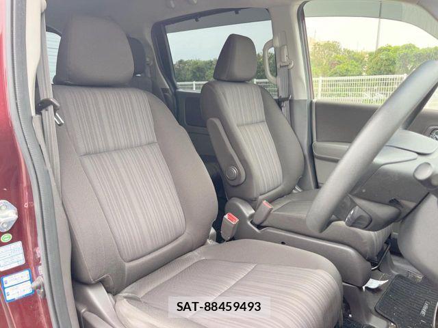 Honda FREED 2017-04 7392228-8