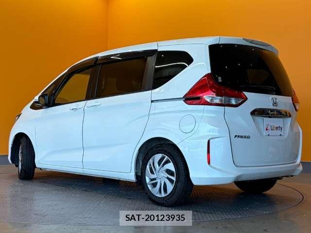 Honda FREED 2019-08 7454454-13