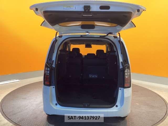 Honda FREED 2026-04 7454439-18