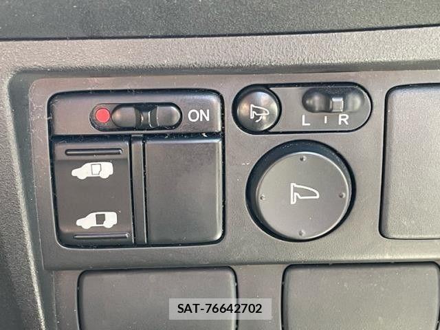 Honda FREED 2009-10 7454467-6