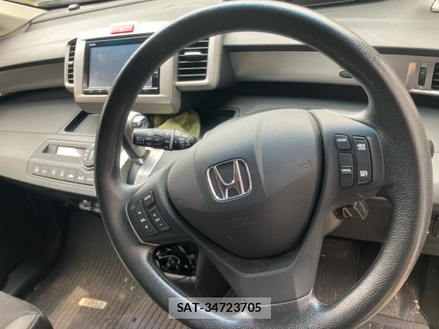 Honda FREED 2016-01 7454457-13