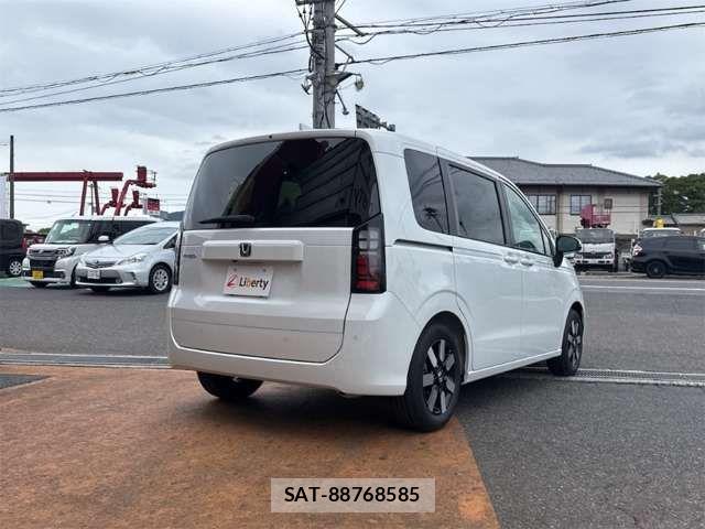 Honda FREED 2026-05 7454436-8