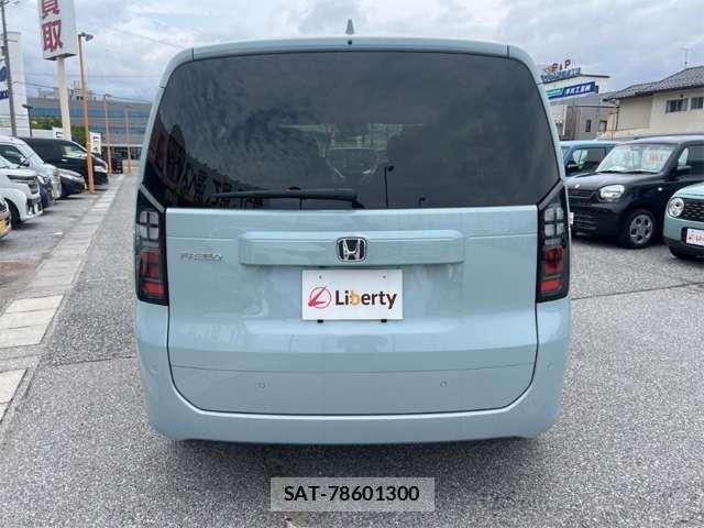 Honda FREED 2026-05 7454438-8