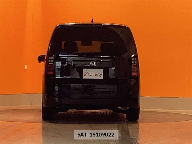 Honda FREED 2025-07 7454441-9